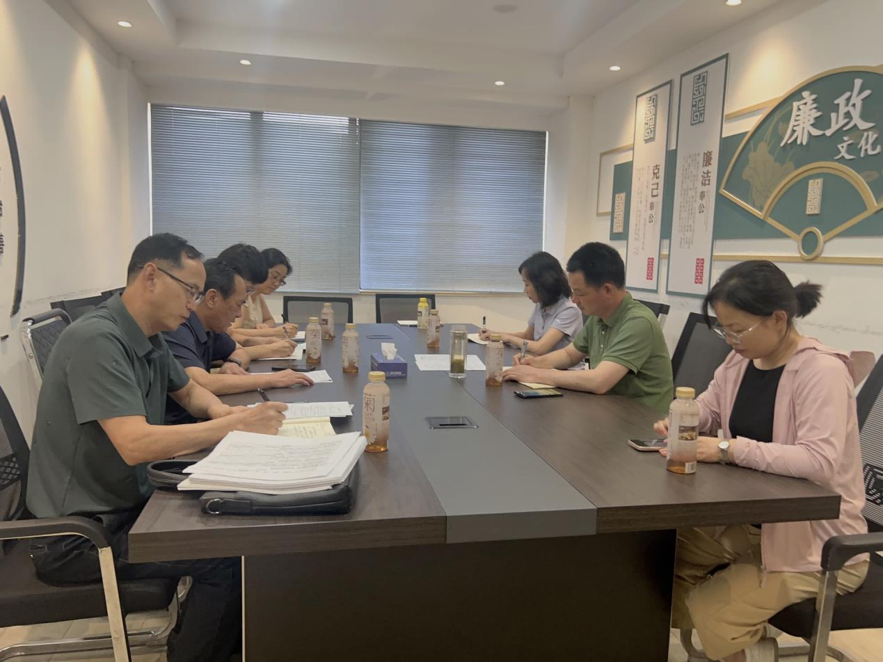 市文旅集團(tuán)黨委委員、副總經(jīng)理涂正付接待清流律所一行